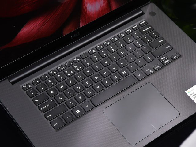 為創(chuàng)意提速 戴爾XPS 15-7590-D1848 設(shè)計(jì)師本詳細(xì)圖文評(píng)測(cè)