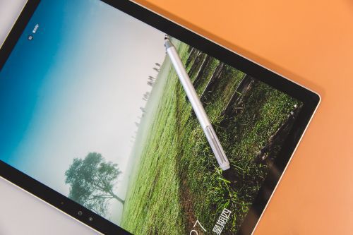 Surface Book增強版值得買嗎？2017新Surface Book增強版優(yōu)缺點全面深度評測