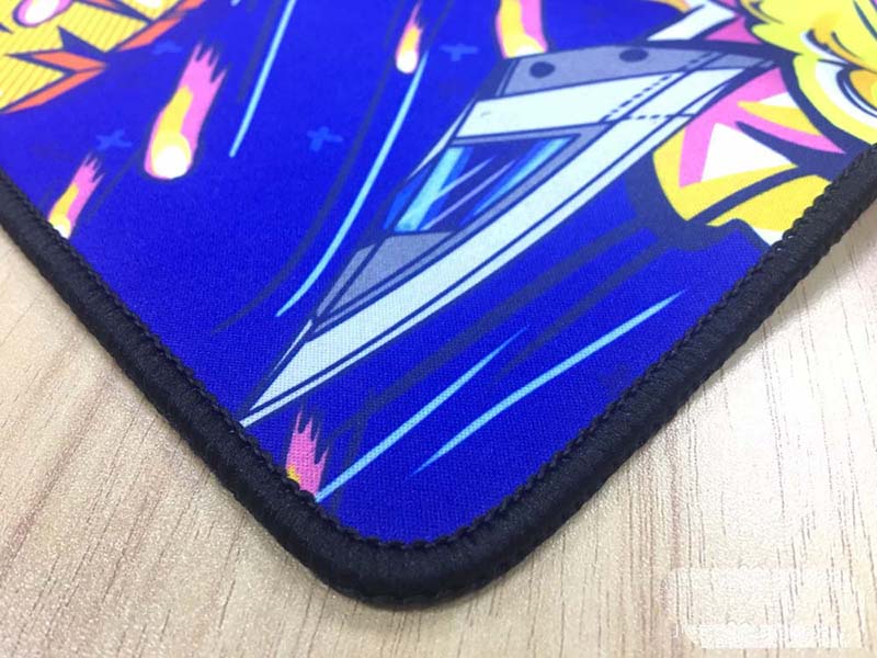 機械師M1電競鼠標套裝值得購買嗎?