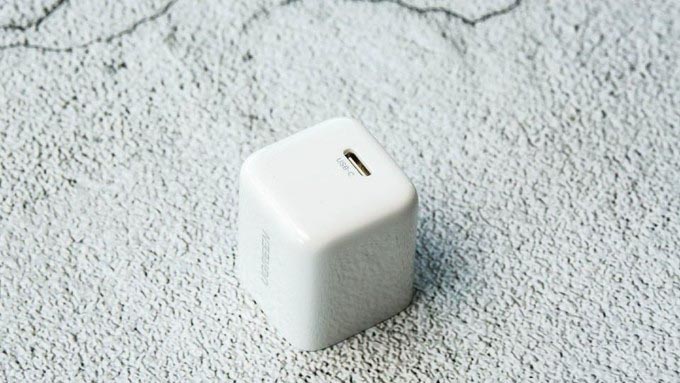 便宜又好用的綠聯(lián)20W充電器迷你小金剛使用測(cè)評(píng)