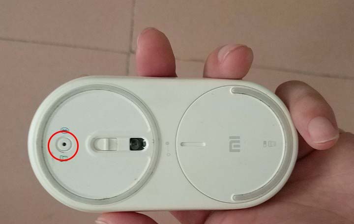 小米鼠標(biāo)怎么連接并控制兩臺電腦?