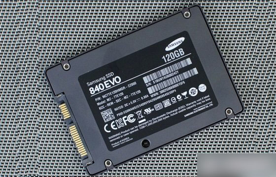 120G SSD固态硬盘哪个好？两款热销120G固态硬盘推荐