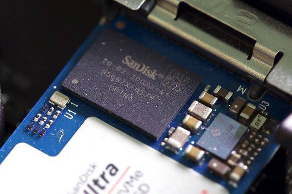 高性價比固態(tài)硬盤選擇 閃迪至尊高速M(fèi).2 NVMe 3D固態(tài)硬盤評測