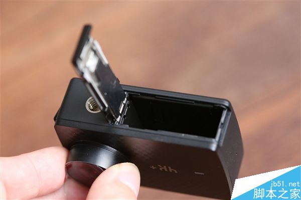 到底如何呢?全球首款4K/60幀小蟻4K+運(yùn)動(dòng)相機(jī)圖賞