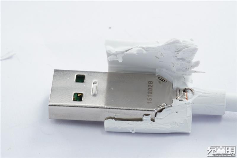 誰家更厚道?OPPO/一加/華為三款5A大電流快充數(shù)據(jù)線對比評測