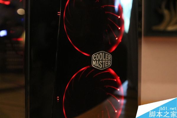 酷冷至尊MasterBox Lite 5中塔機箱首發(fā)圖賞:鏡面前板顏值驚艷