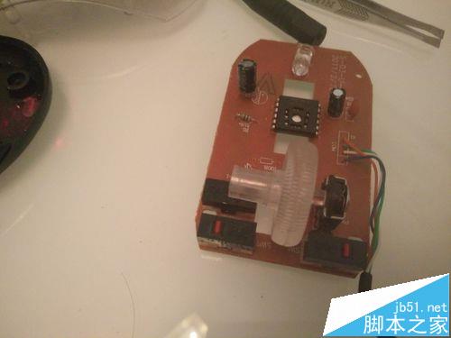 鼠標(biāo)按鍵沒彈性怎么自己修復(fù)?