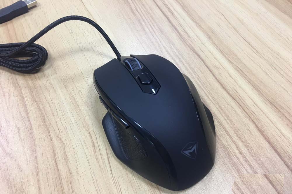 機械師M1電競鼠標套裝值得購買嗎?