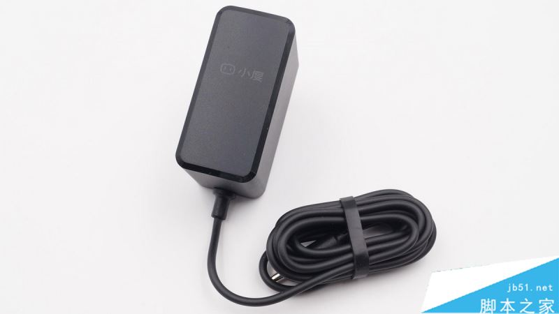 小度人工智能音箱1S內(nèi)部做工如何 小度人工智能音箱1S拆解圖解評測