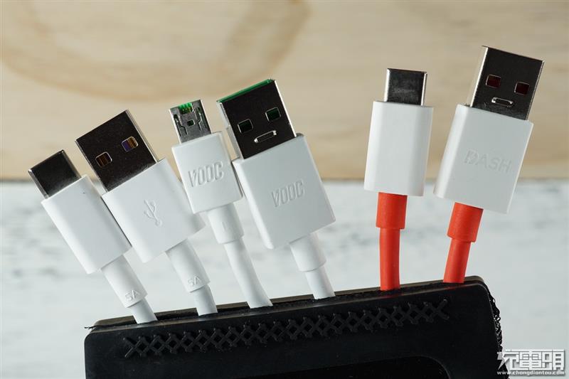 誰家更厚道?OPPO/一加/華為三款5A大電流快充數(shù)據(jù)線對比評測