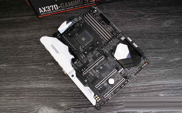 RX VEGA64配什么CPU和主板好？適合AMD RX VEGA64顯卡搭配的CPU及主板型號推薦