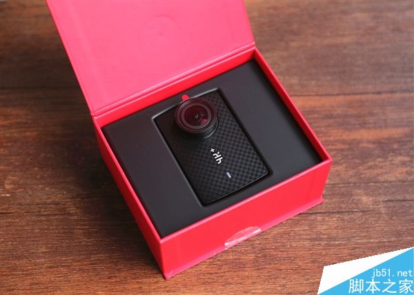 到底如何呢?全球首款4K/60幀小蟻4K+運(yùn)動(dòng)相機(jī)圖賞