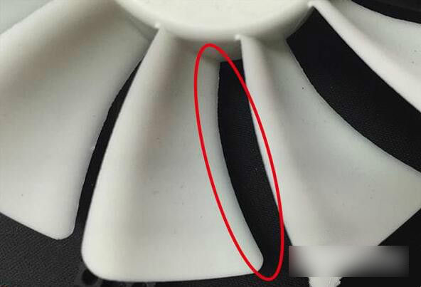 機箱風(fēng)扇怎么選？電腦機箱風(fēng)扇是越大越好或越多越好嗎？