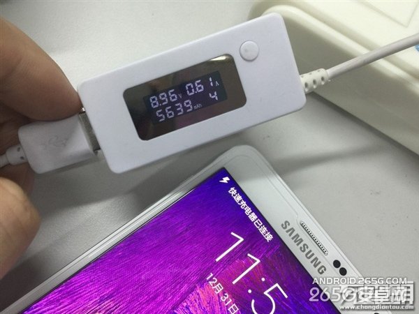 三星S6國行充電器EP-TA20CBC拆解圖賞+測(cè)試 能快速充電