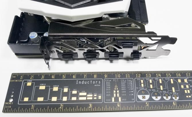 散熱下血本 微星RTX 2070 ARMOR 8G裝甲師詳細評測