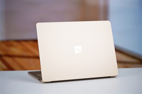 買前要謹(jǐn)慎！亞馬遜警告：微軟Surface Laptop 7退貨率高