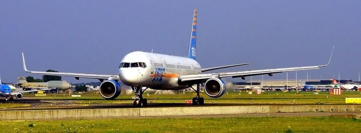 美國土安全部教你“打飛機(jī)”，這次竟是川普乘坐的波音 757