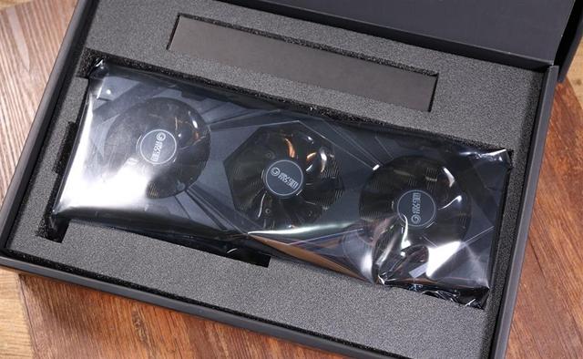 彰顯“大將”風(fēng)范影馳RTX2080Ti大將開箱圖賞