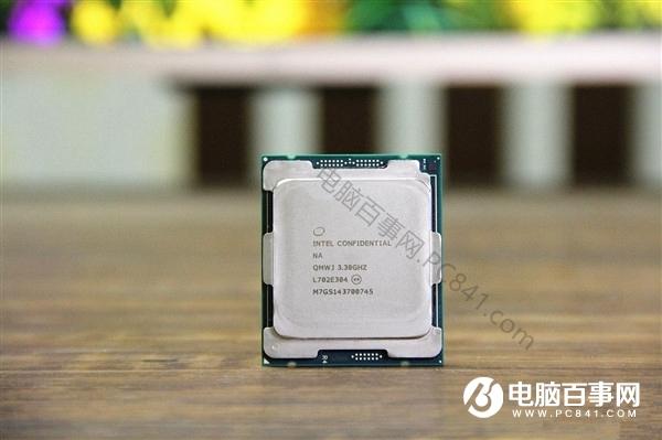 i9 7900X和R7 1800X哪個(gè)好i9-7900X對(duì)比R7-1800X評(píng)測(cè)