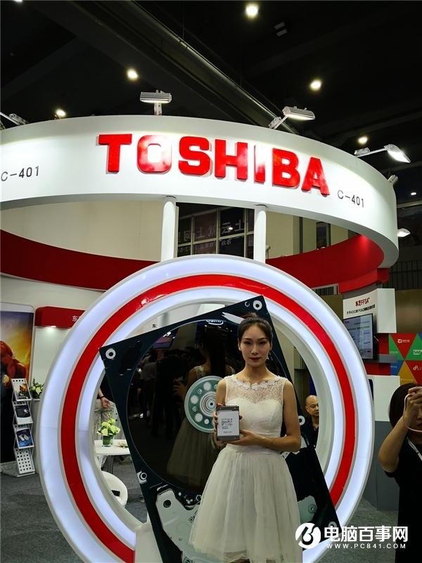 閃存價(jià)格暴跌四分之一 東芝閃存部門(mén)Q1虧損2億美元